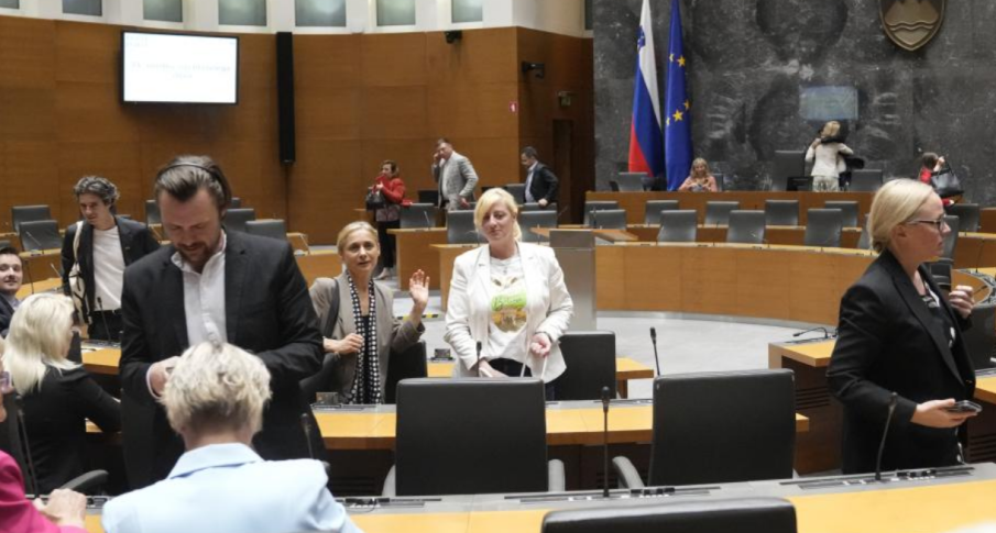 Словенският парламент одобри закон за асистираното самоубийство