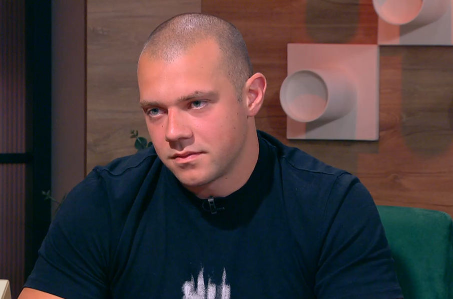 ПОЖАРНИКАР ПО ДУША: Говори Марио Спасов, който се справи сам с огъня до магистрала „Тракия“