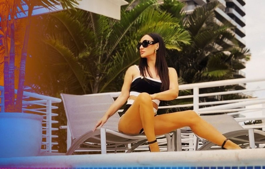 Мария Илиева зашемети по бански (ВИДЕО)