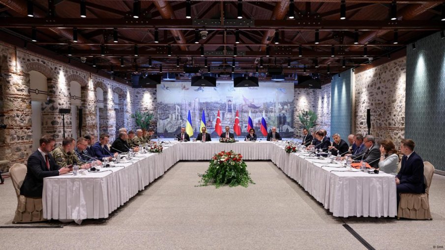 ГОРЕЩО ОТ ИСТАНБУЛ: Започна третият кръг на преговори между Русия и Украйна