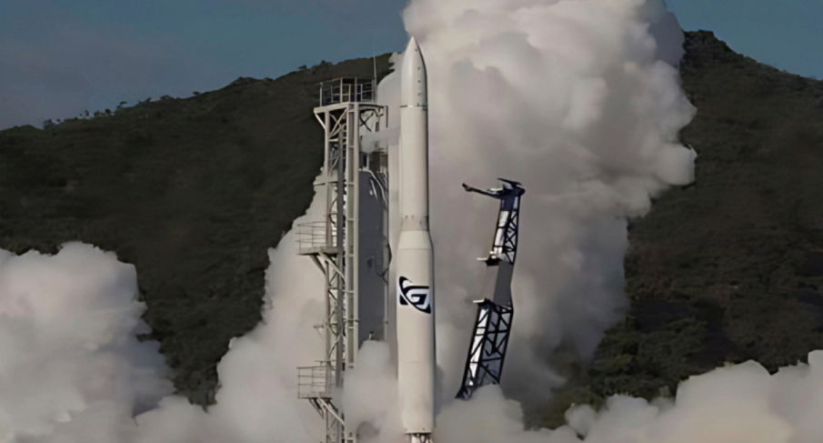 Първата австралийска ракета се разби 14 секунди след изстрелването си (ВИДЕО)