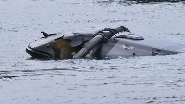 Двама пилоти загинаха по време на учебен полет в Германия