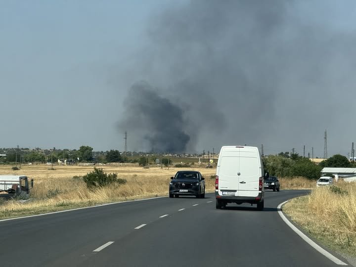 Пожар лумна в местността Курткая западно от Ямбол