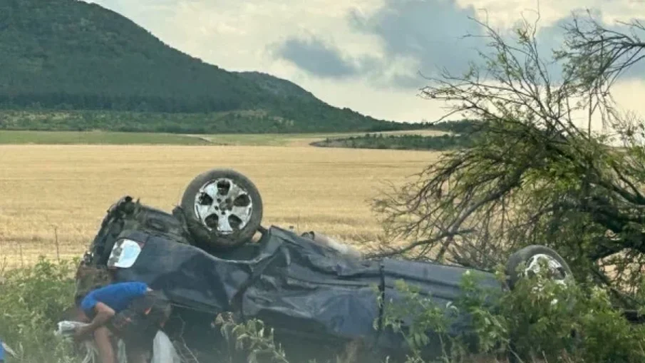 Млада жена загина при каскада по таван на неправоспособен водач