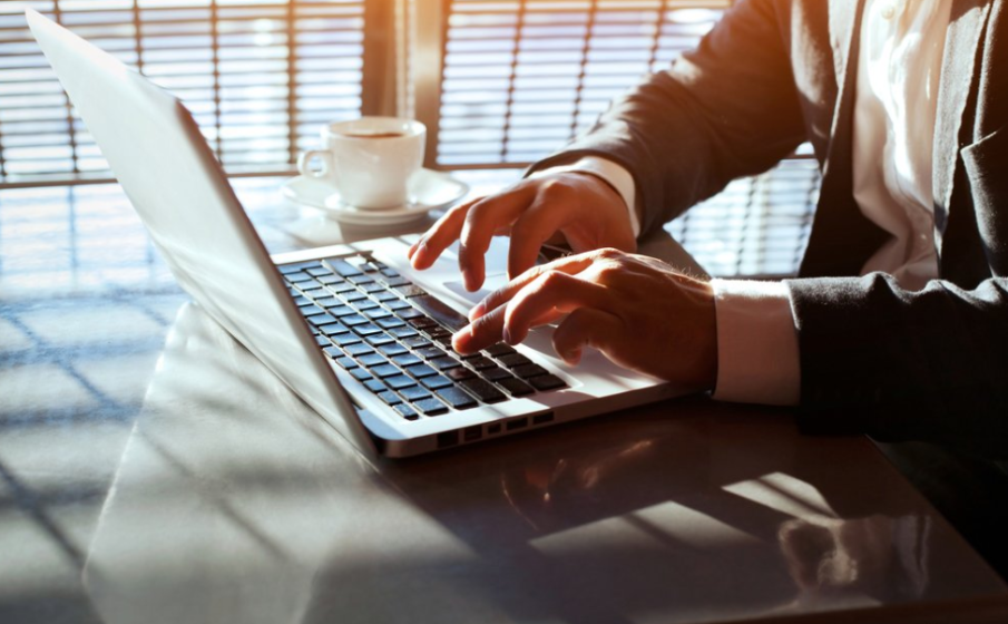 Постоянният представител на Австрия в ЕС подаде оставка - водил анонимен блог със сексуално съдържание