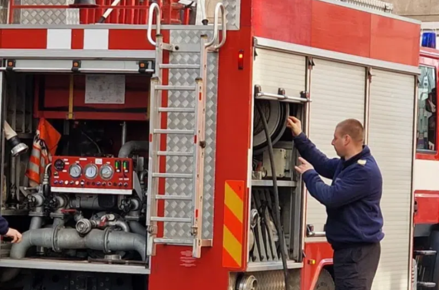 УМИШЛЕН ПАЛЕЖ: Подпалиха къща и автомобил в Самоков