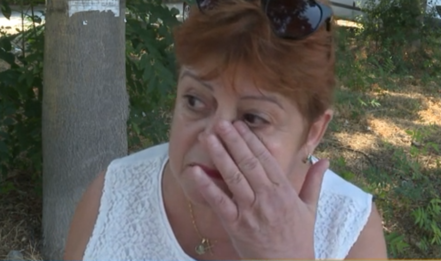 ЗЛОВЕЩ АБСУРД: Две жени с едно и също име са погребани на едно и също място