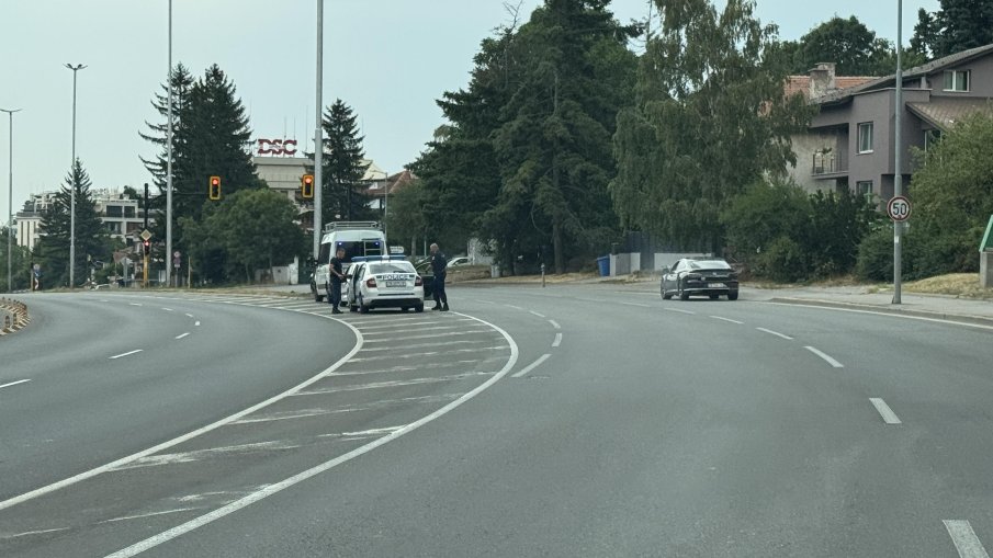 ОТ ПОСЛЕДНИТЕ МИНУТИ: Спецакция в Бояна (СНИМКИ)