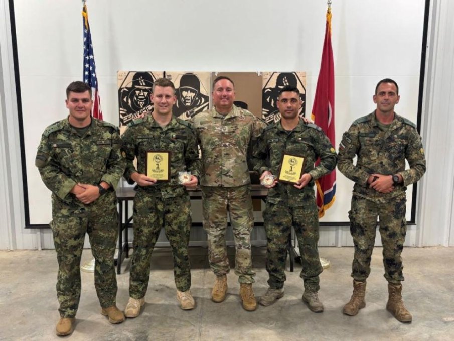 Български снайперисти триумфираха в международно състезание в САЩ