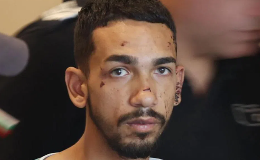 Пътният убиец Виктор Илиев влезе в съда по болнична пижама (СНИМКА)