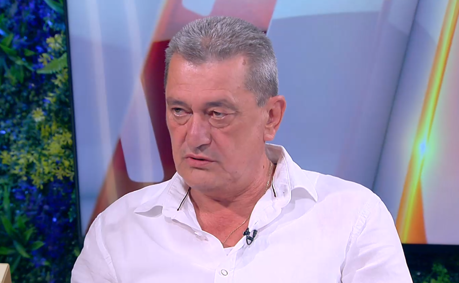 Шефът на Пожарната Николай Николов: Трябва ни нова техника, наличните хеликоптери не са добър вариант