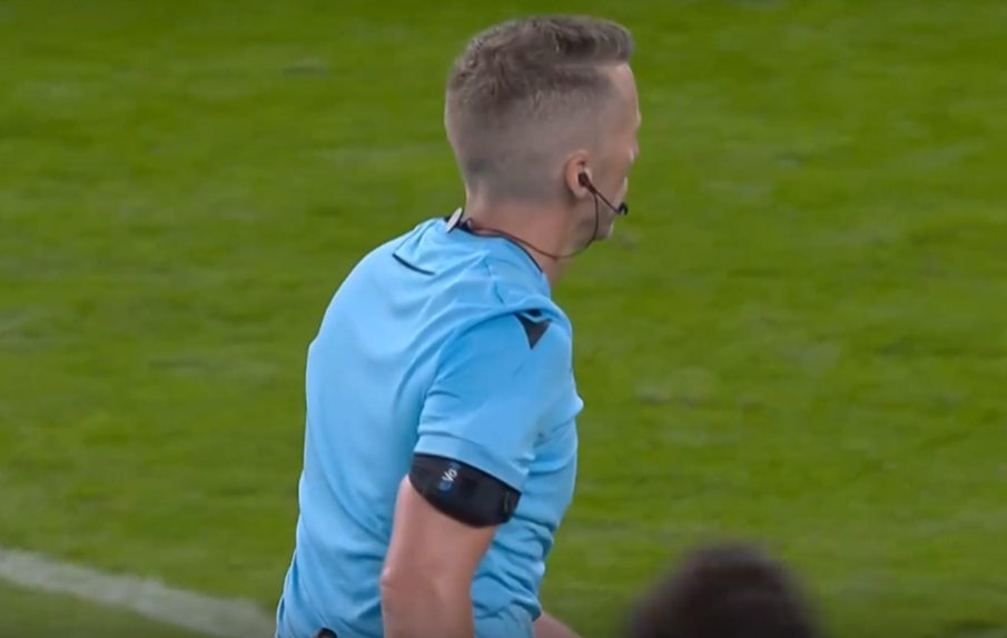 Лудогорец ревна срещу съдията за големия бой в Шампионската лига