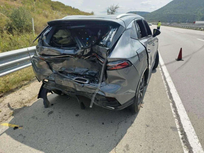 Тежка катастрофа затвори участък от Хемус край Шумен