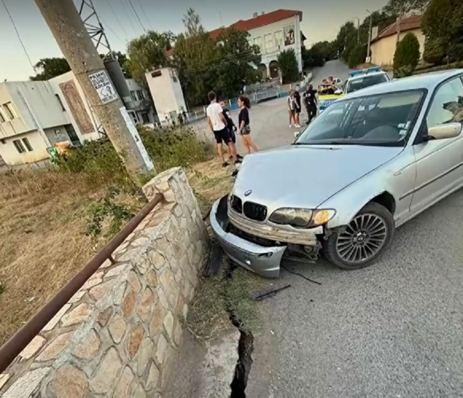 18-годишен пикльо-рецидивист зад волана разруши емблематичен мост в Костинброд
