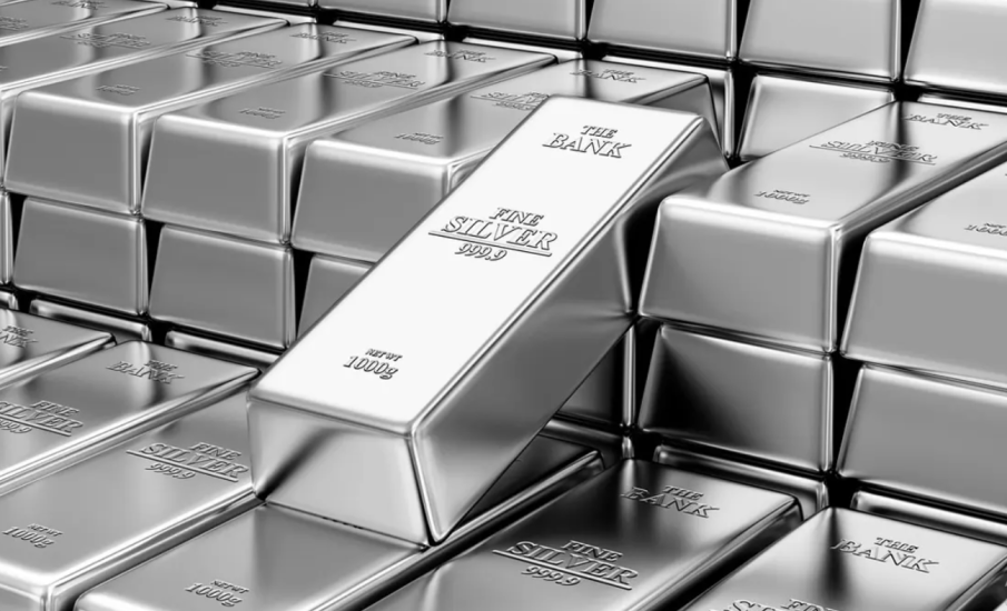 Среброто удвои цената си за три години, очаква се нов ръст