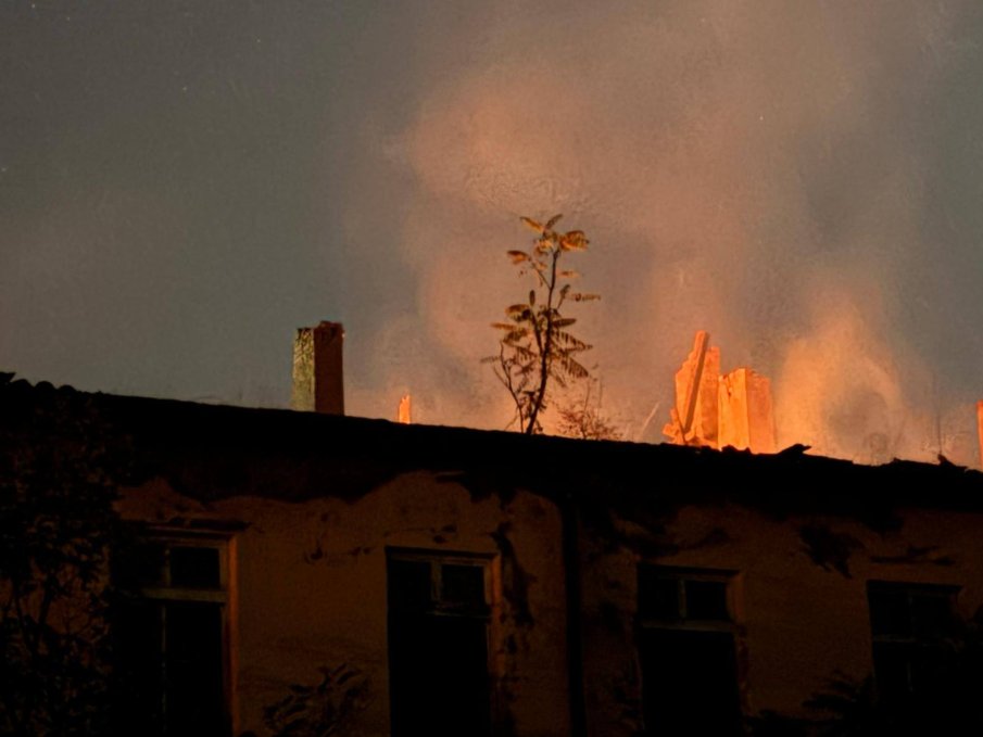 Още един подпалвач е задържан във Велико Тръново, запалил е старото военно училище