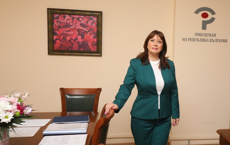 Омбудсманът настоява за алтернативно осигуряване на питейна вода за местата на воден режим