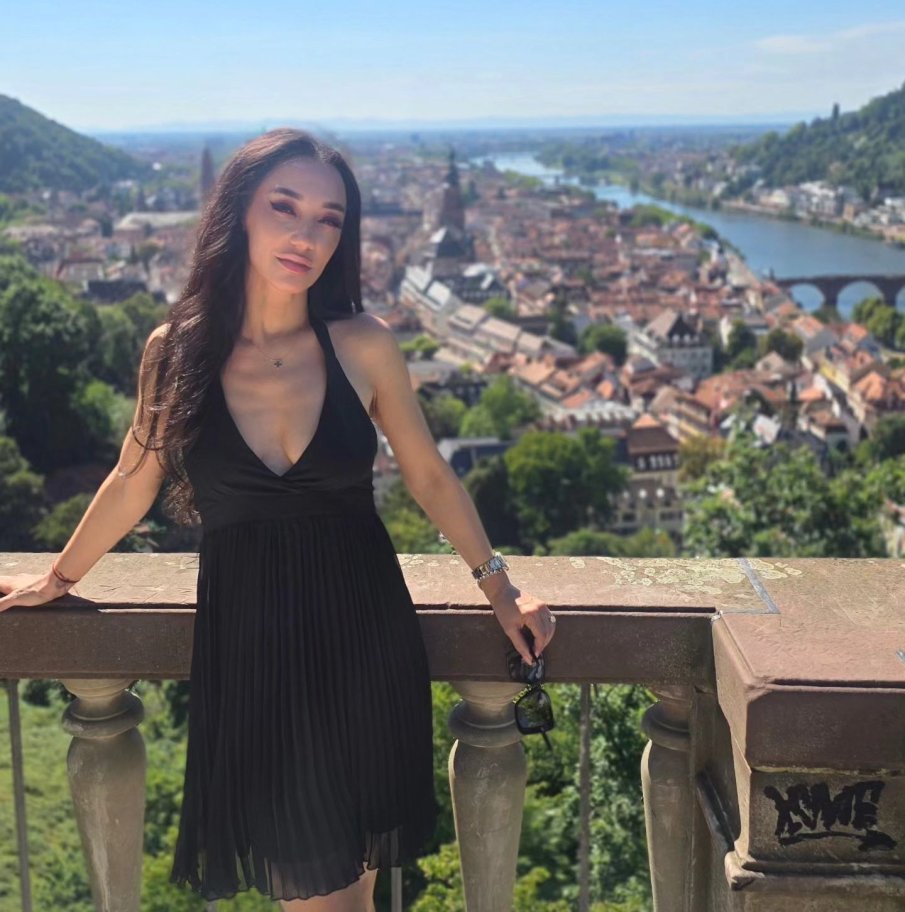 Мария Илиева показа младия си мъж (СНИМКИ)