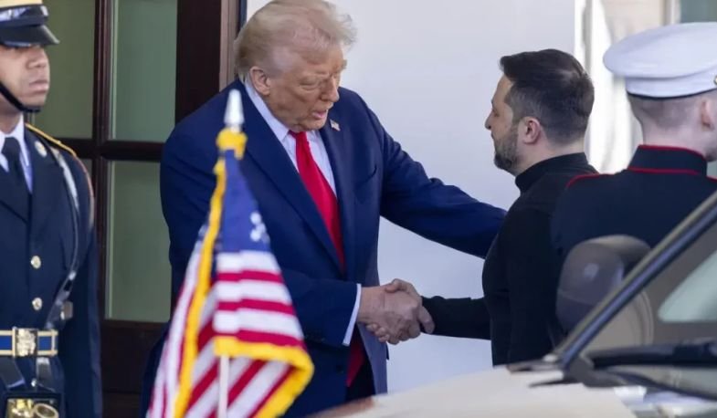 АП: Украинците са разочаровани, че Зеленски не успя да осигури Томахоук на срещата с Тръмп