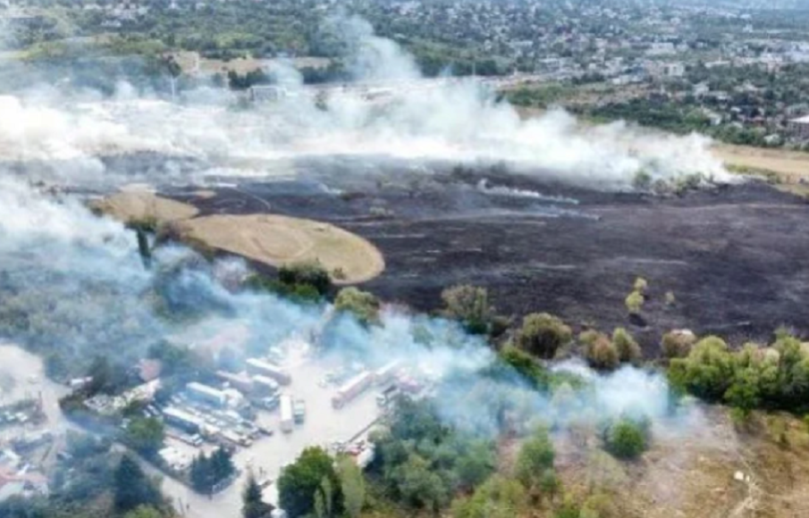 Пожар в София, гори в квартал Кръстова вада“