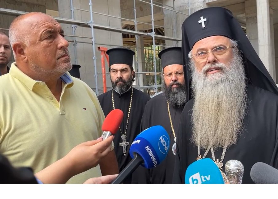 ПИК TV! Пловдивският митрополит към Борисов: Дарителите са записани в Книгата на живота на небето, Бог всичко вижда - вие сте нужен на българския народ (ОБНОВЕНА/ВИДЕО)