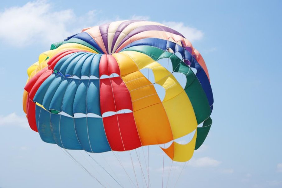 Откриха катарамите на коланите, с които е било вързано загиналото в Несебър дете