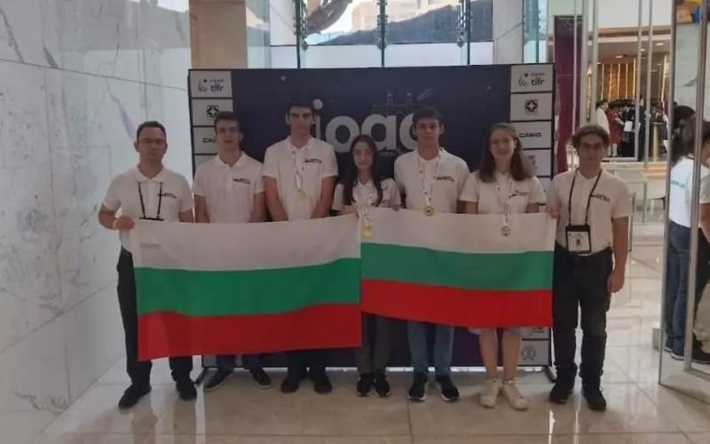 Българи са шампиони на световната олимпиада по астрономия