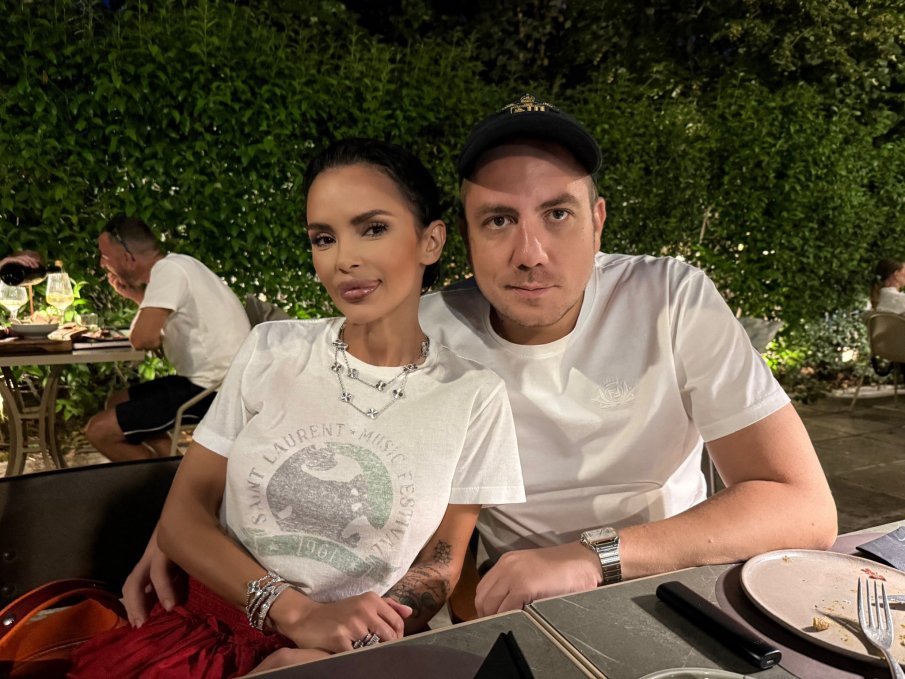 ПЪРВИ КАДРИ от голямата гръцка сватба на фолкпевицата Мария! Ето кой я заведе до олтара