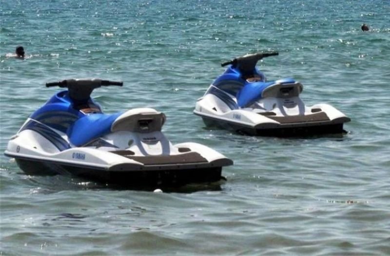 11-годишно момче е пострадало при инцидент с джет в Корфу