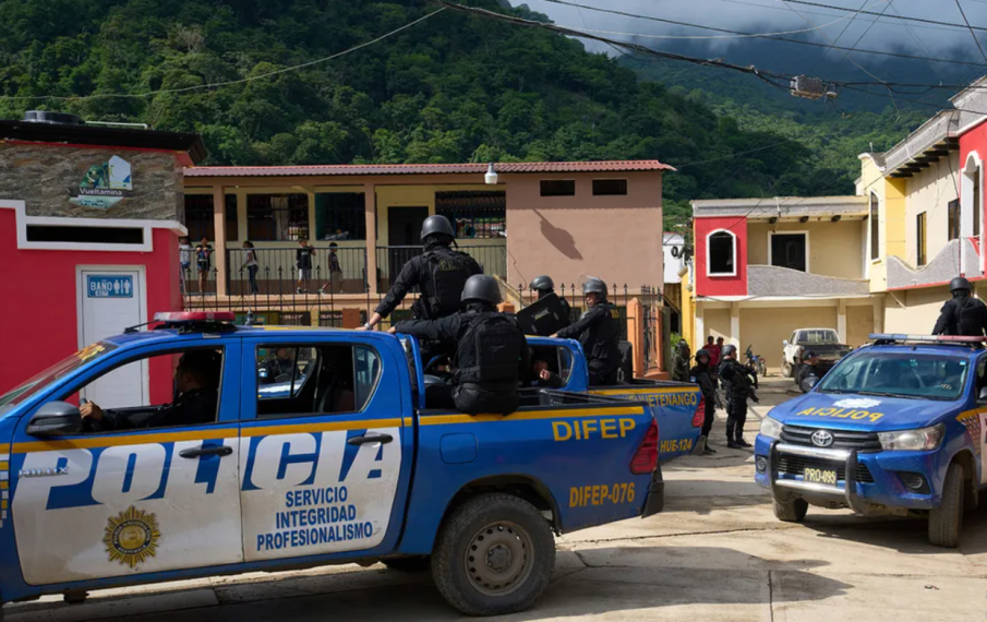 Откриха шест отрязани човешки глави в централната част на Мексико