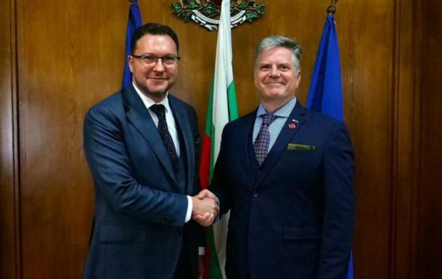 Създават специализирана оперативна група за борба с прането на пари