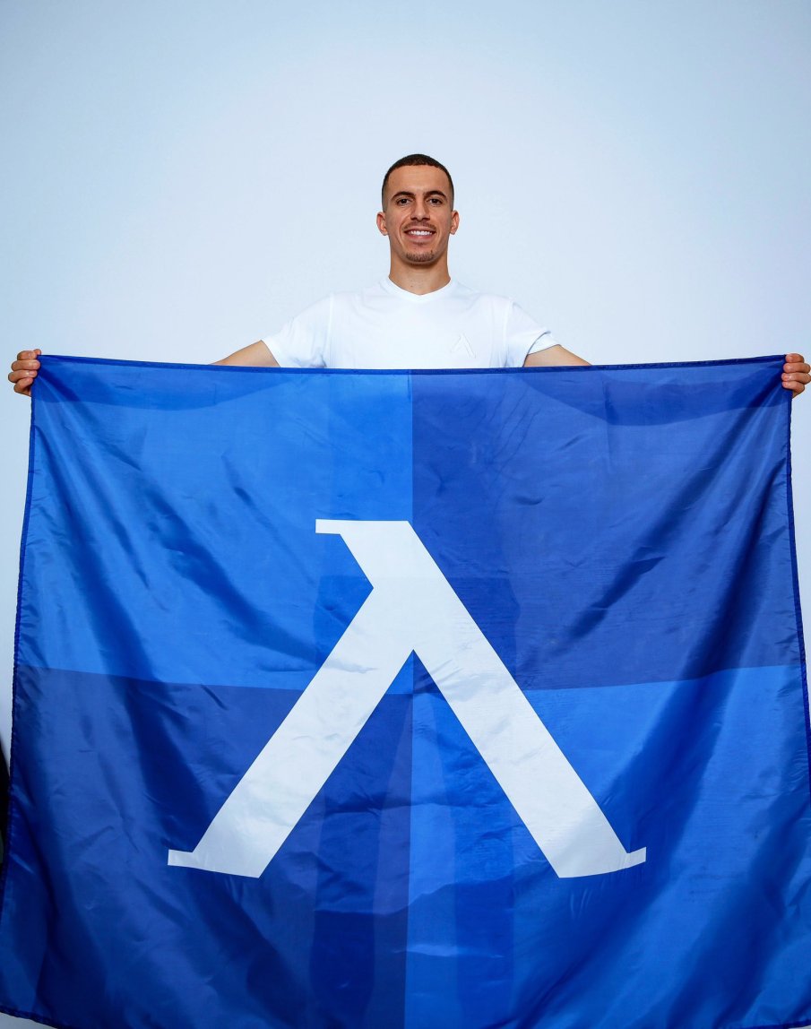 Акрам Бурас разкри за колко време се е опекъл трансферът му в Левски