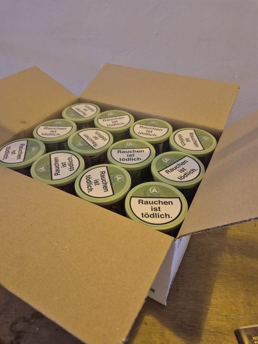 Разследват контрабанда на над 300 кг тютюн за наргиле през ГКПП Калотина (СНИМКИ)