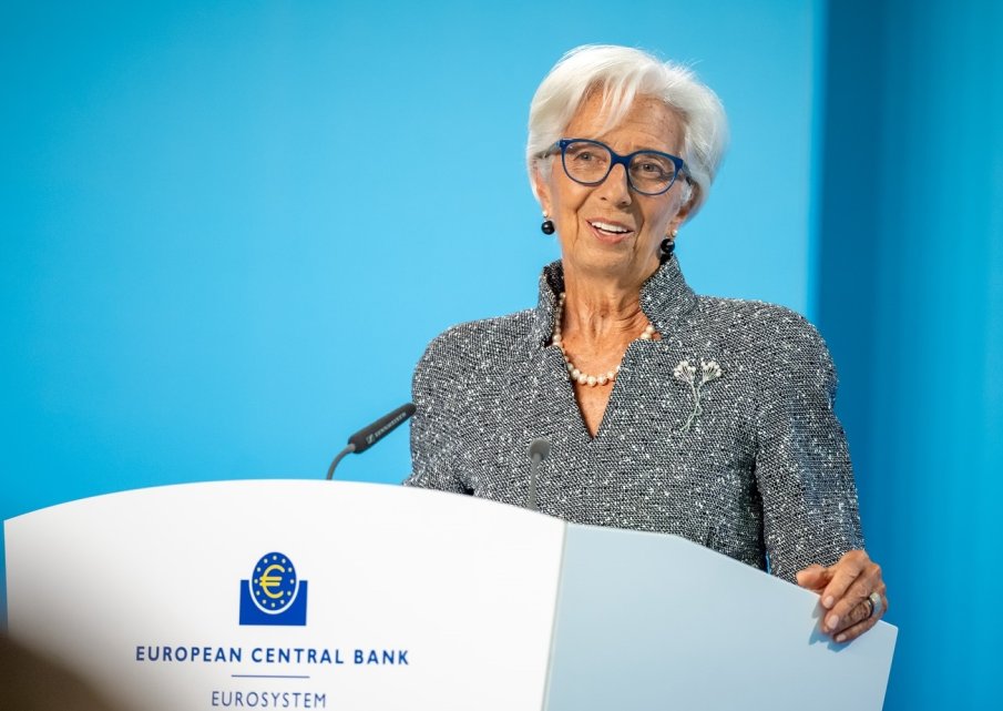 „Вълнуващи новини за България“: Председателят на ЕЦБ показа как ще изглеждат първите български евромонети