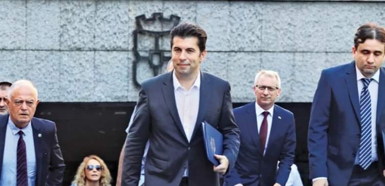 Ето как ППДБ се делегитимират с вота на недоверие