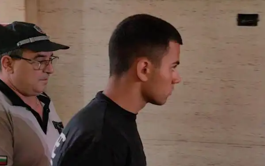 Още един от русенските биячи остава в ареста