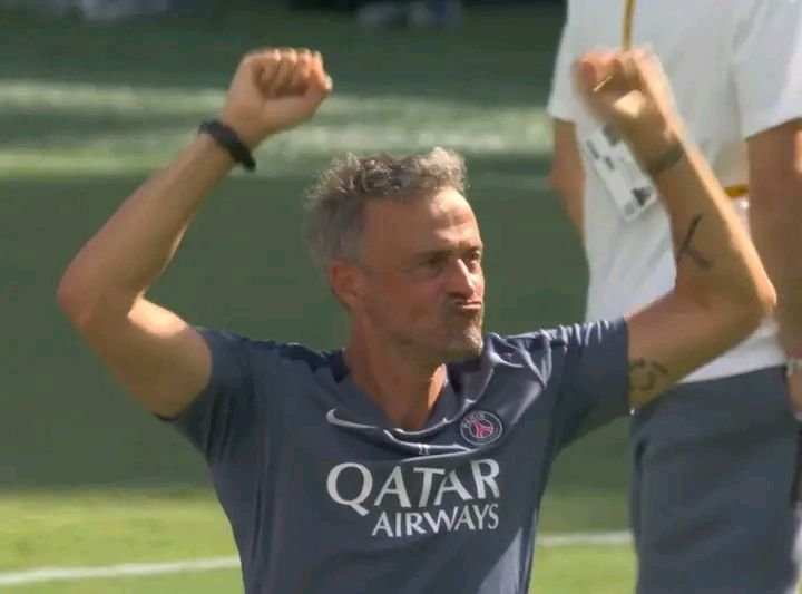 Треньорът на ПСЖ се преби с велосипед