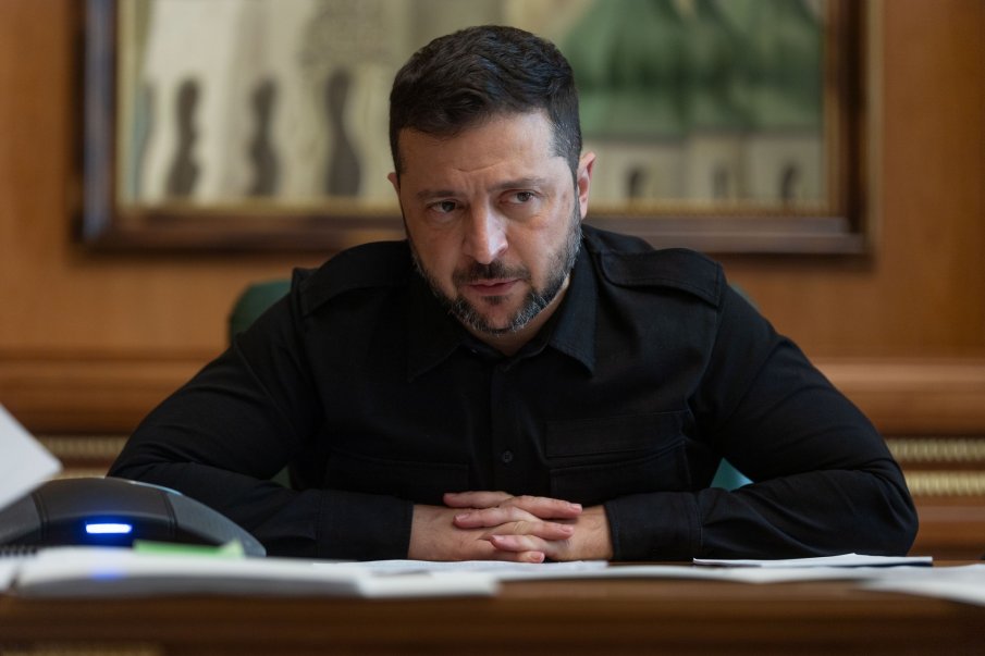 Зеленски: Украйна няма да размени Донбас за обещание за мир