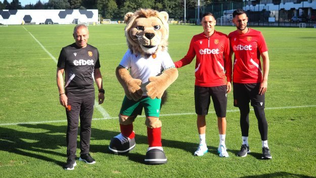 БЪЛГАРИ, ЮНАЦИ! Лъвовете“ излизат за чудо срещу Испания