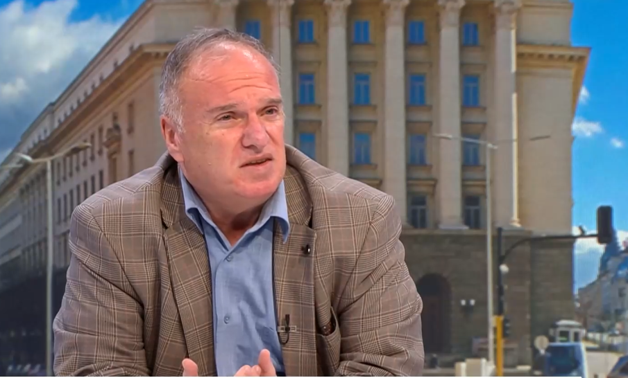 Проф. Владимир Чуков: Трябва да се намери инструмент, който да накара Путин да започне преговори