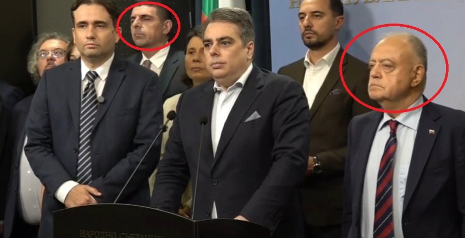 След всички тези скандали: Въпрос на време е ППДБ да изпаднат от каруцата на политиката и да цопнат в блатото на маргиналията