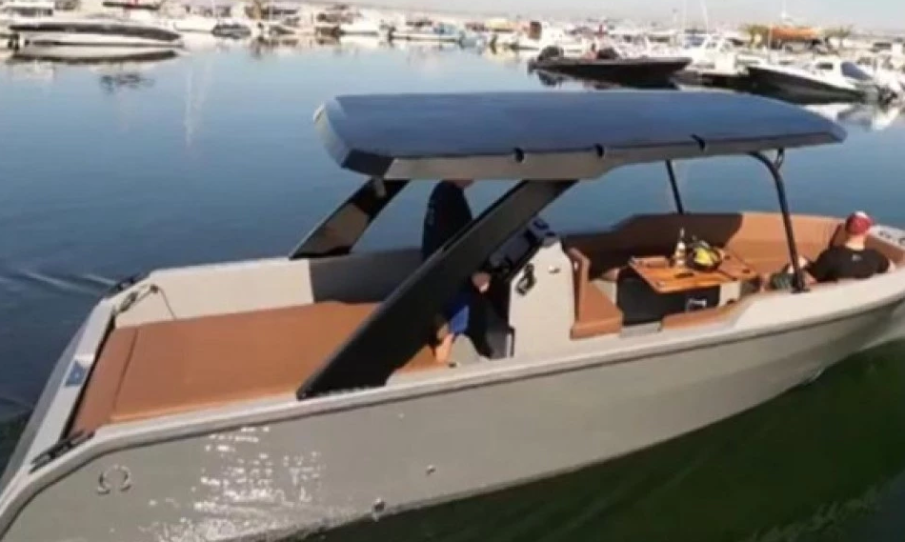 Пуснаха на вода първата българска е-яхта, чакат се поръчки от клиенти