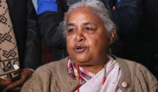 Бивш върховен съдия оглави временното правителство на Непал