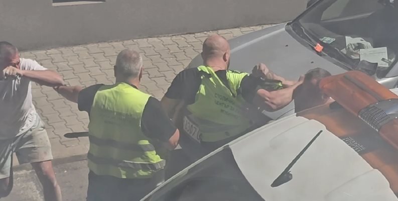 Съдът остави в ареста бияча от Центъра за градска мобилност