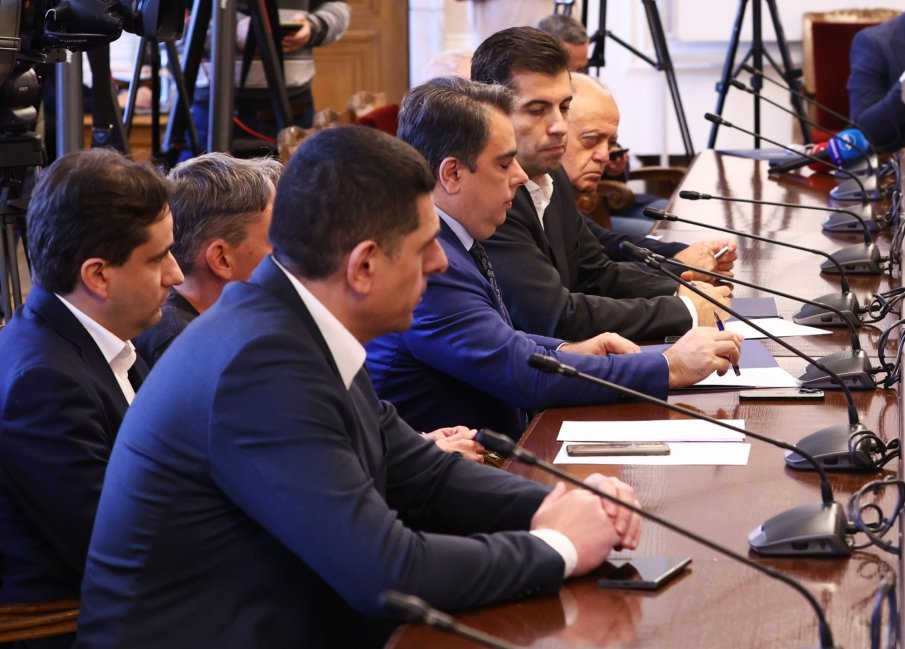 Паун Цонев в ПИК и Ретро: Вотът на недоверие на ПП-ДБ - пълна бутафория