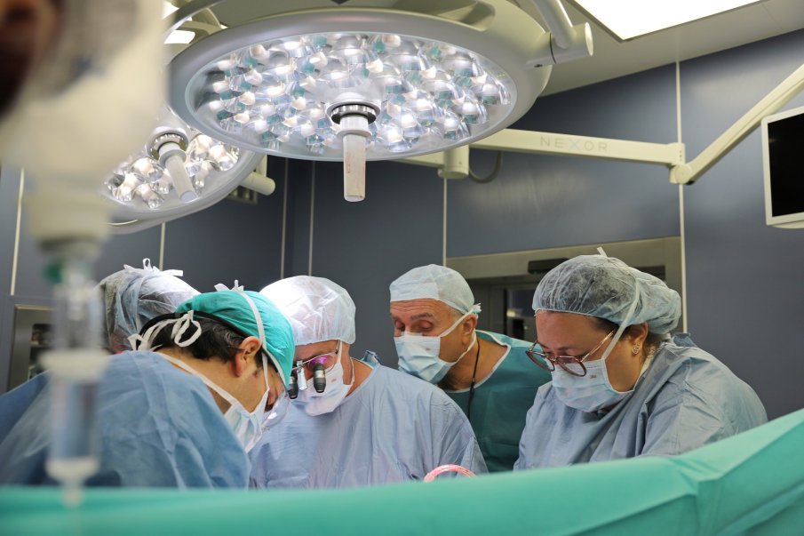 Трима души получиха шанс за живот, след като близките на 52-годишна жена дариха органите ѝ