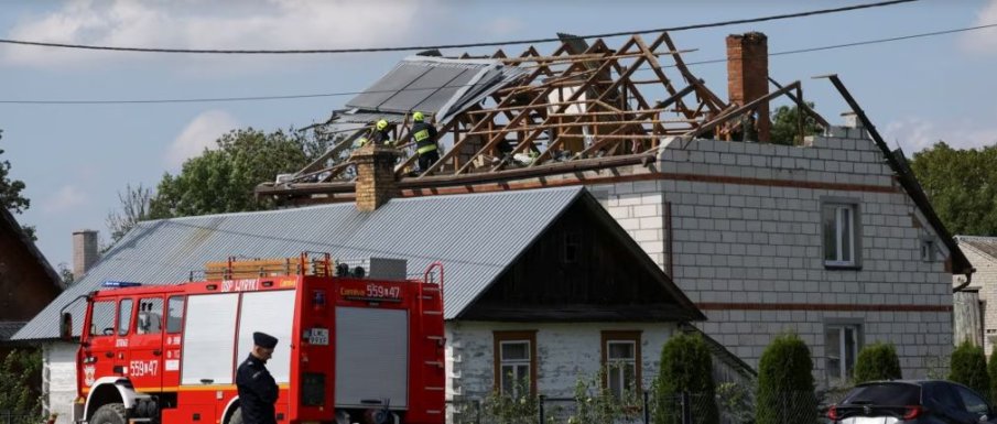 Президентът на Полша поиска обяснение от Доналд Туск за ракетата, поразила къща