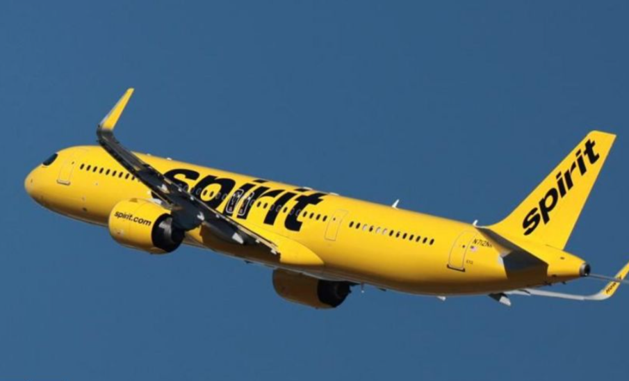 „Незабавно завий 20 градуса надясно“: Пътнически самолет се приближи опасно близко до Air Force One