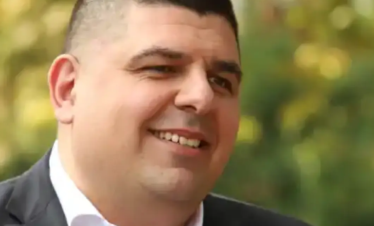 Дебелия плавник от село Кошари отново лъже