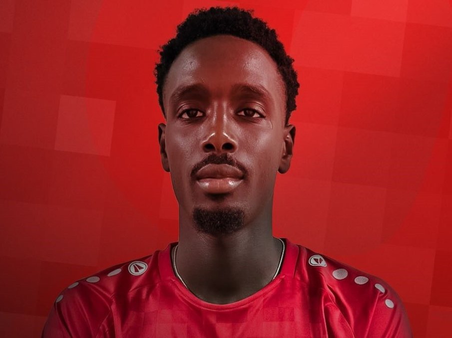 Цветомир Найденов поиска от Левски “3 кила ойро“ за новата перла на ЦСКА 1948